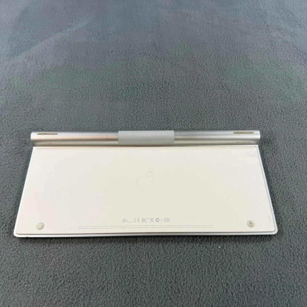 Apple wireless keyboard